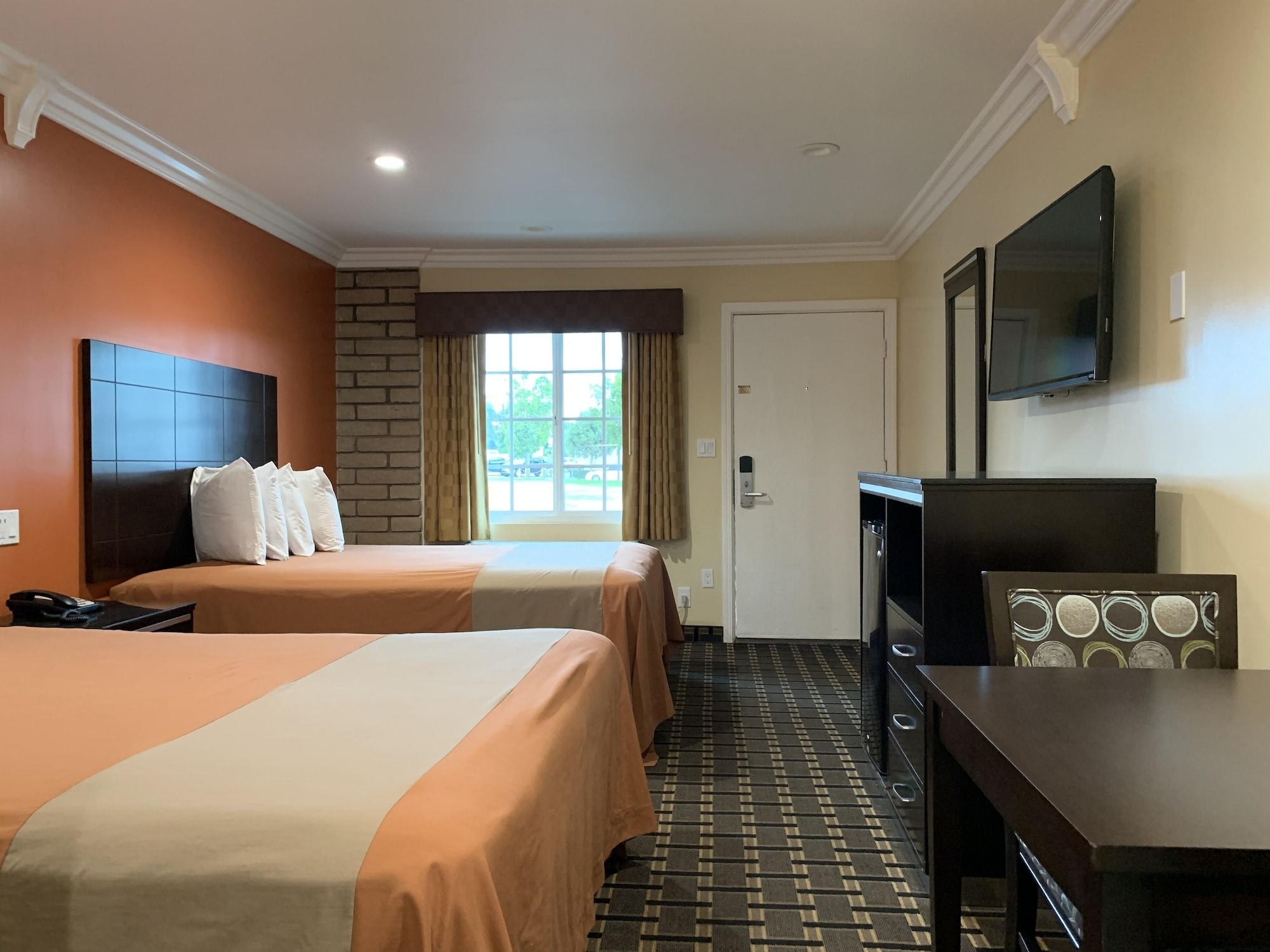 Ontario Inn & Suites Монтклер Екстер'єр фото