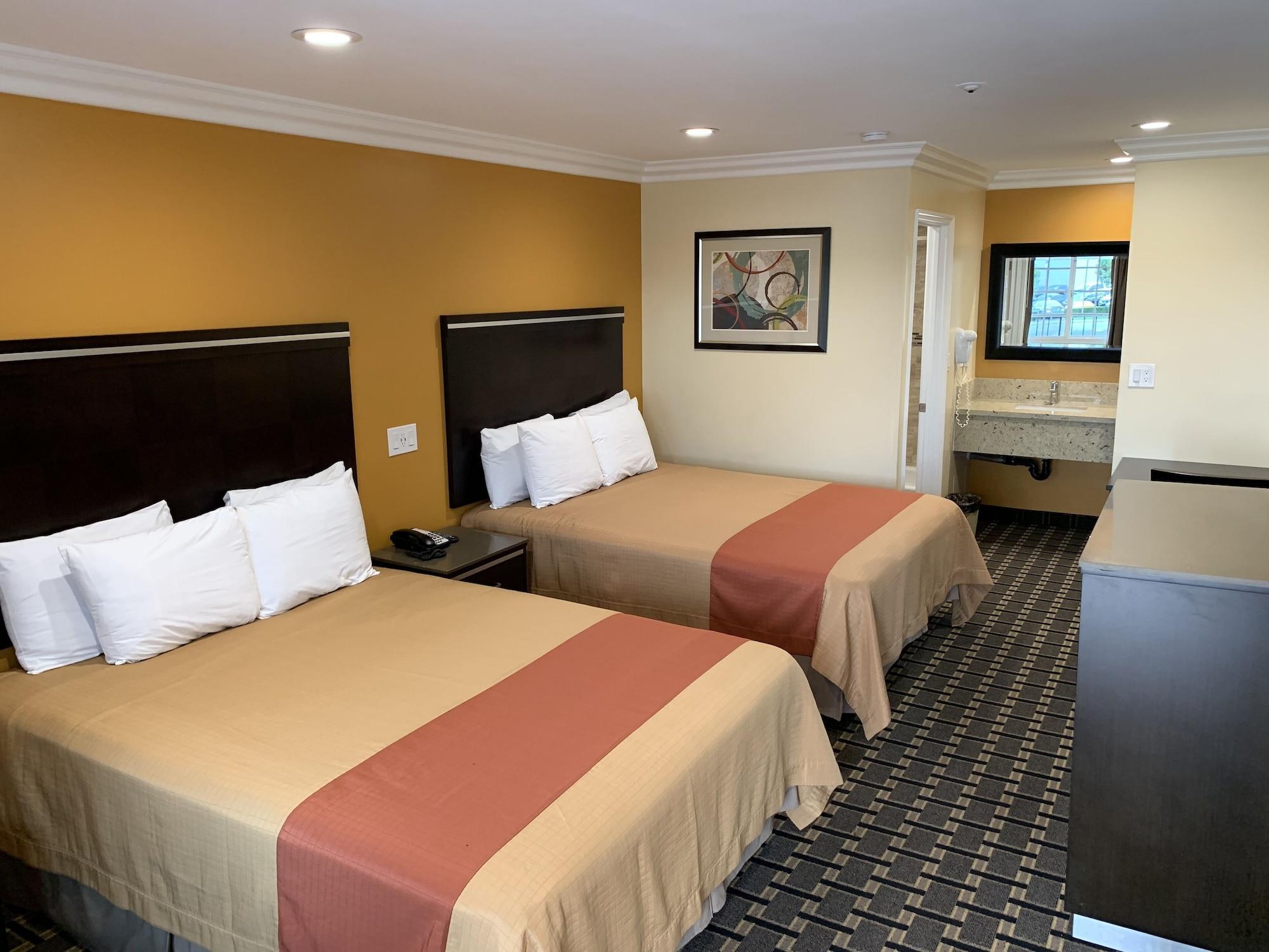 Ontario Inn & Suites Монтклер Екстер'єр фото