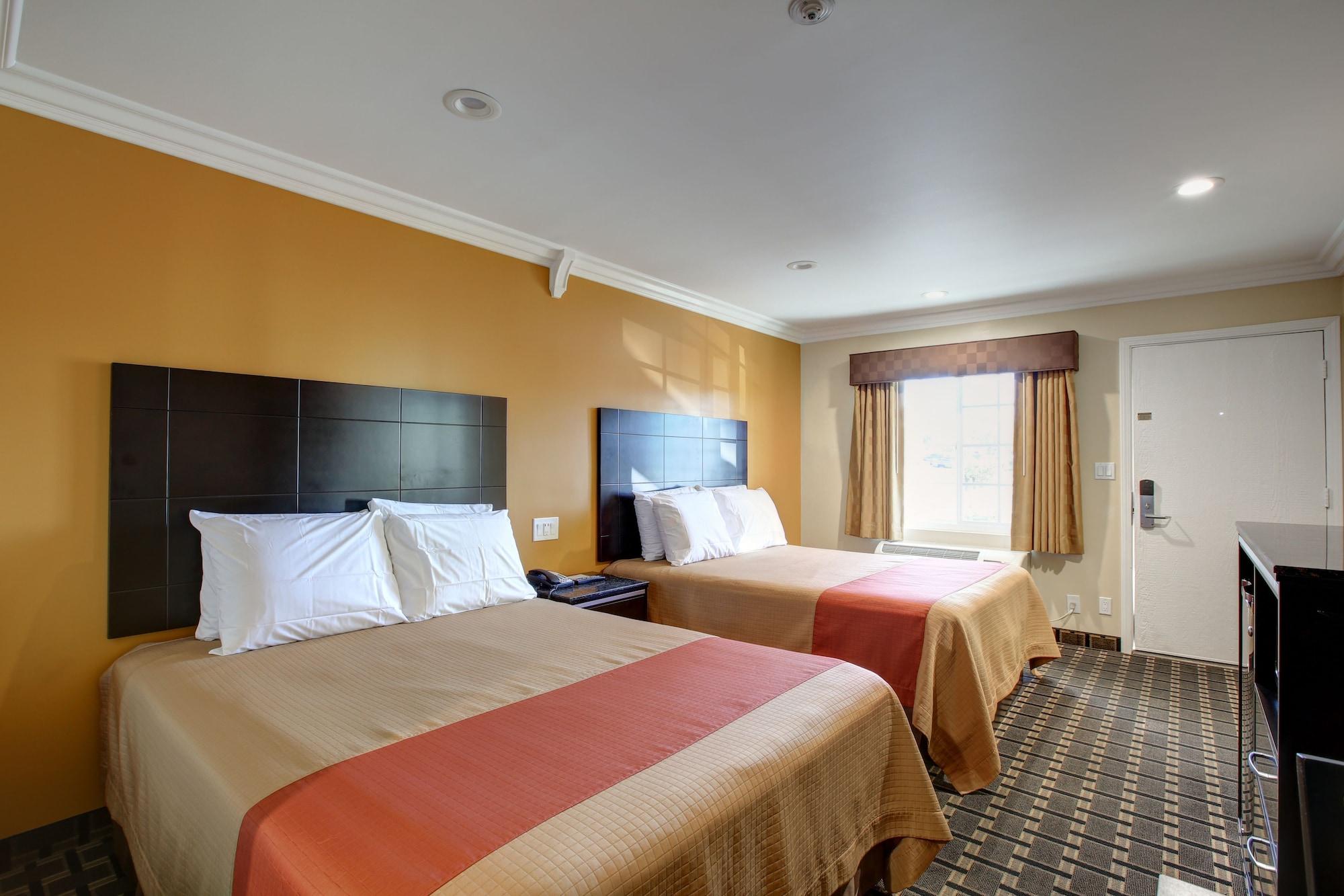 Ontario Inn & Suites Монтклер Екстер'єр фото